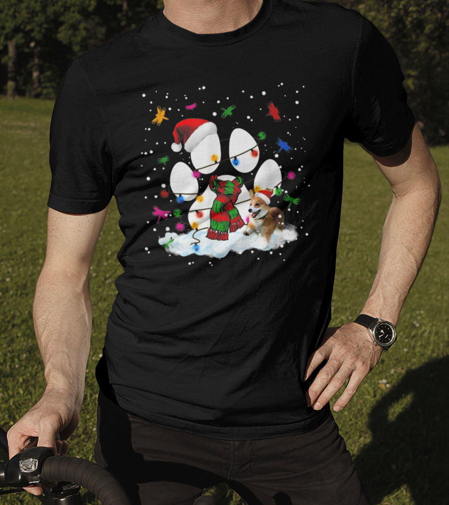 Santa Corgi Paw Print Christmas Lights Snowflakes T-Shirt