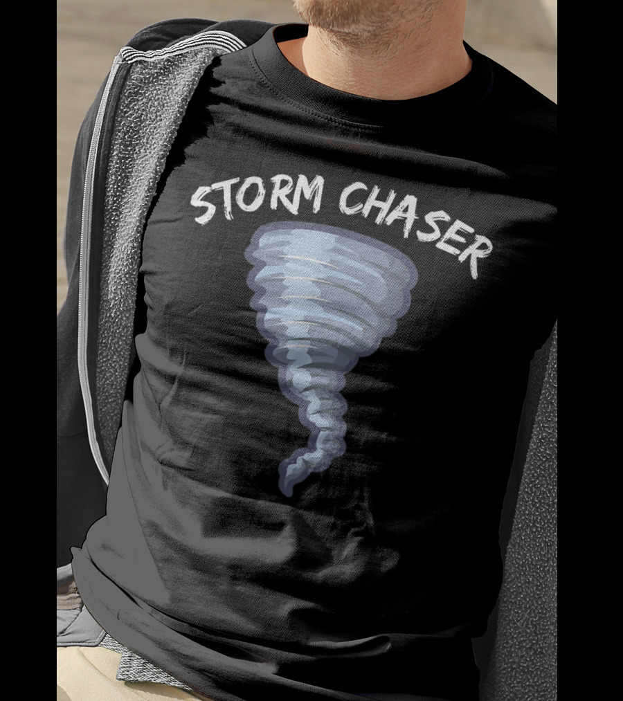 Storm Chaser Tornado Meteorologist Weather Storm Chaser T-Shirt