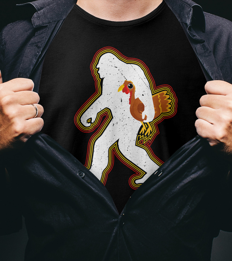 Thanksgiving Bigfoot Silhouette With Turkey T-Shirt