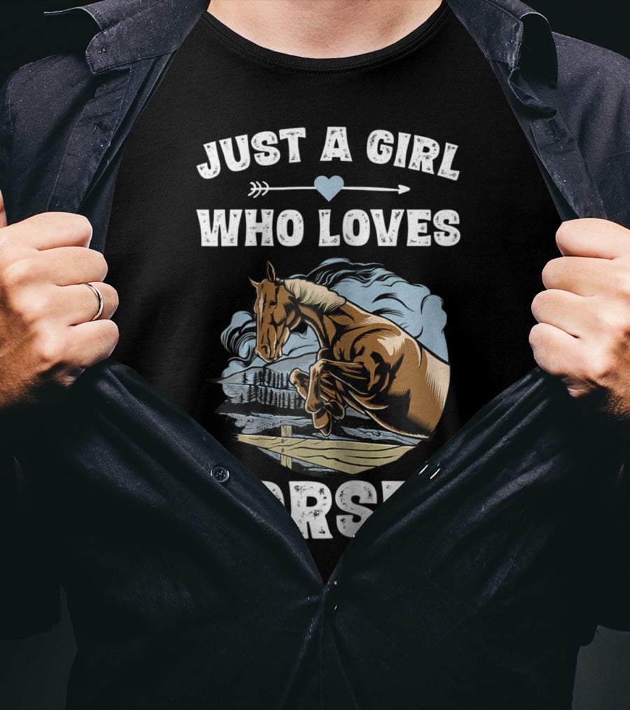 Just A Girl Who Loves Horses Racing Riding Equestrian T-Shirt