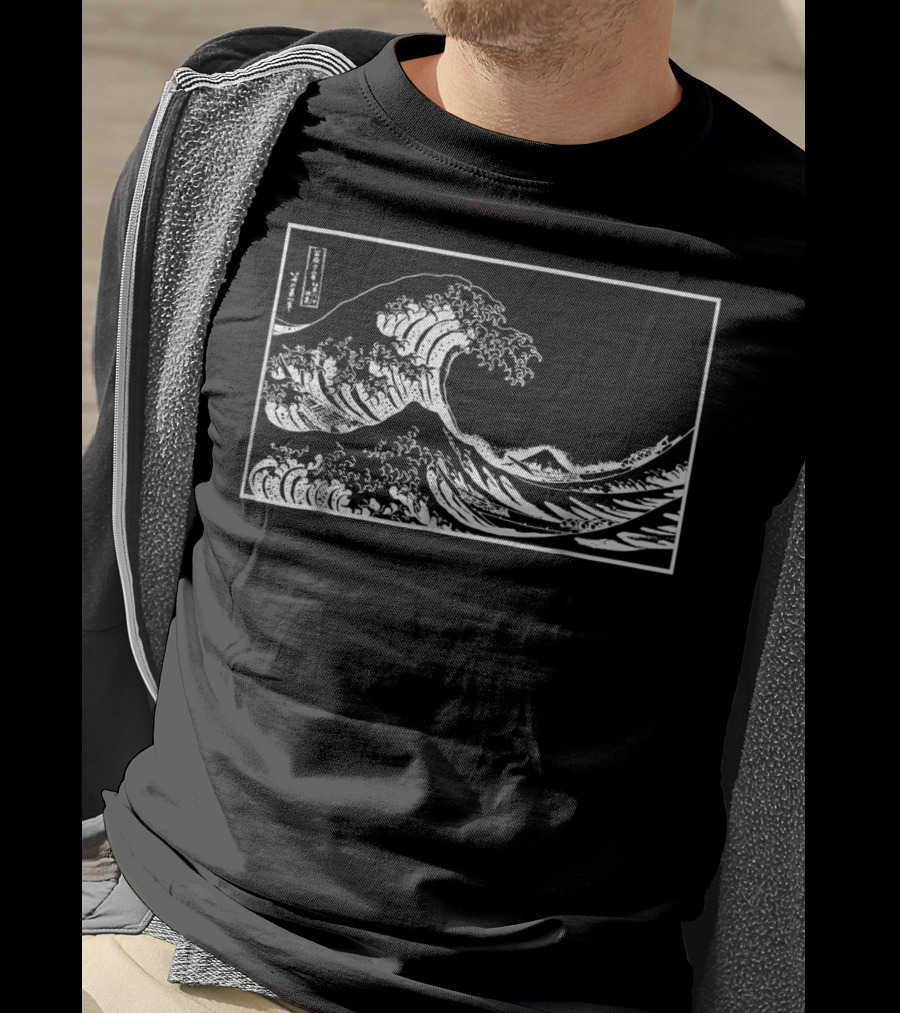 Great Wave Off Kanagawa Outline Hokusai T-Shirt