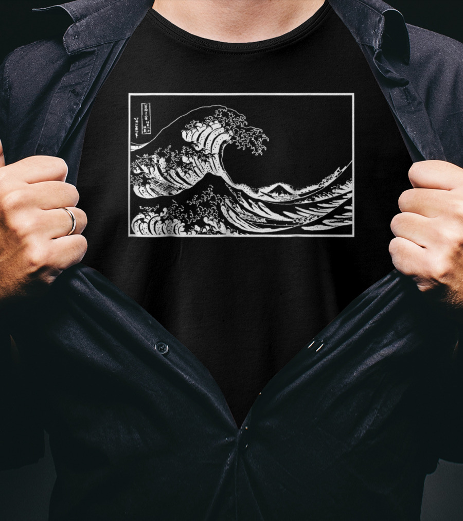 Great Wave Off Kanagawa Outline Hokusai T-Shirt