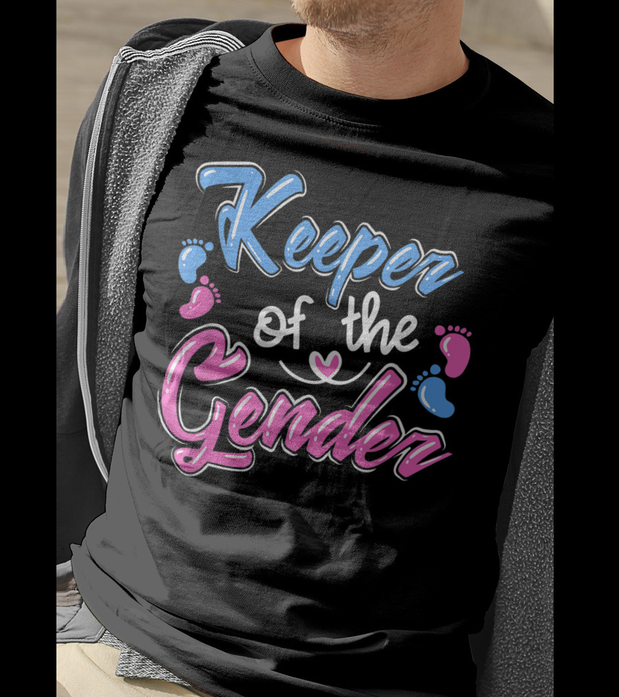 Keeper Of The Gender Reveal Announcement With Pink And Blue Baby Footprints T-Shirt