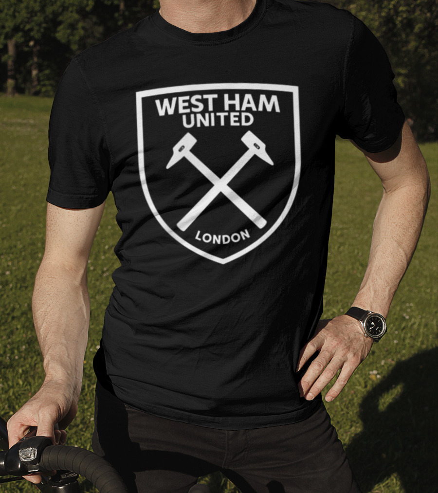 West Ham United London Mens Pocket Crest Nav T-Shirt