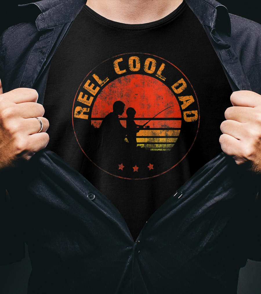 Reel Cool Dad Fishing Daddy Vintage Retro Sunset T-Shirt