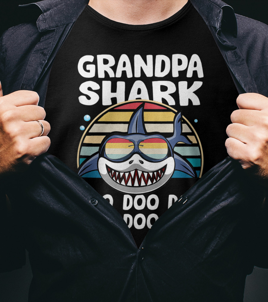 Grandpa Shark Doo Doo Doo Retro Style With Sunglasses T-Shirt