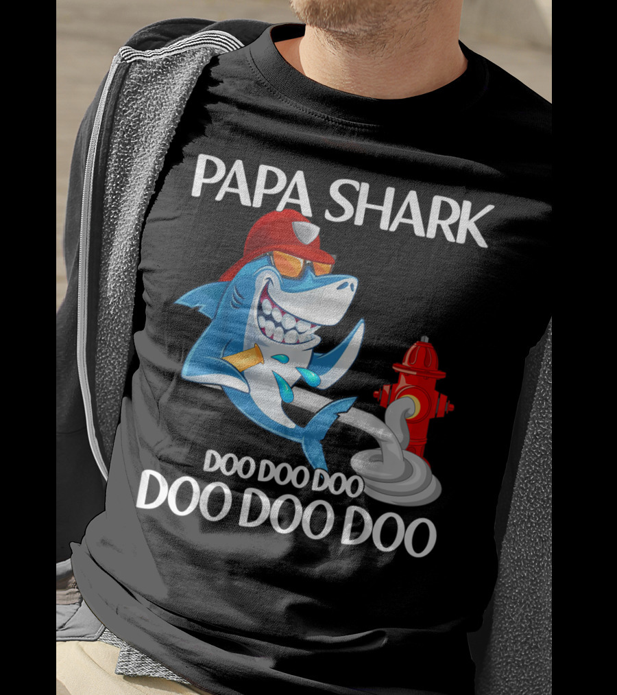 Papa Shark Doo Doo Doo Firefighter Father's Day Fun T-Shirt