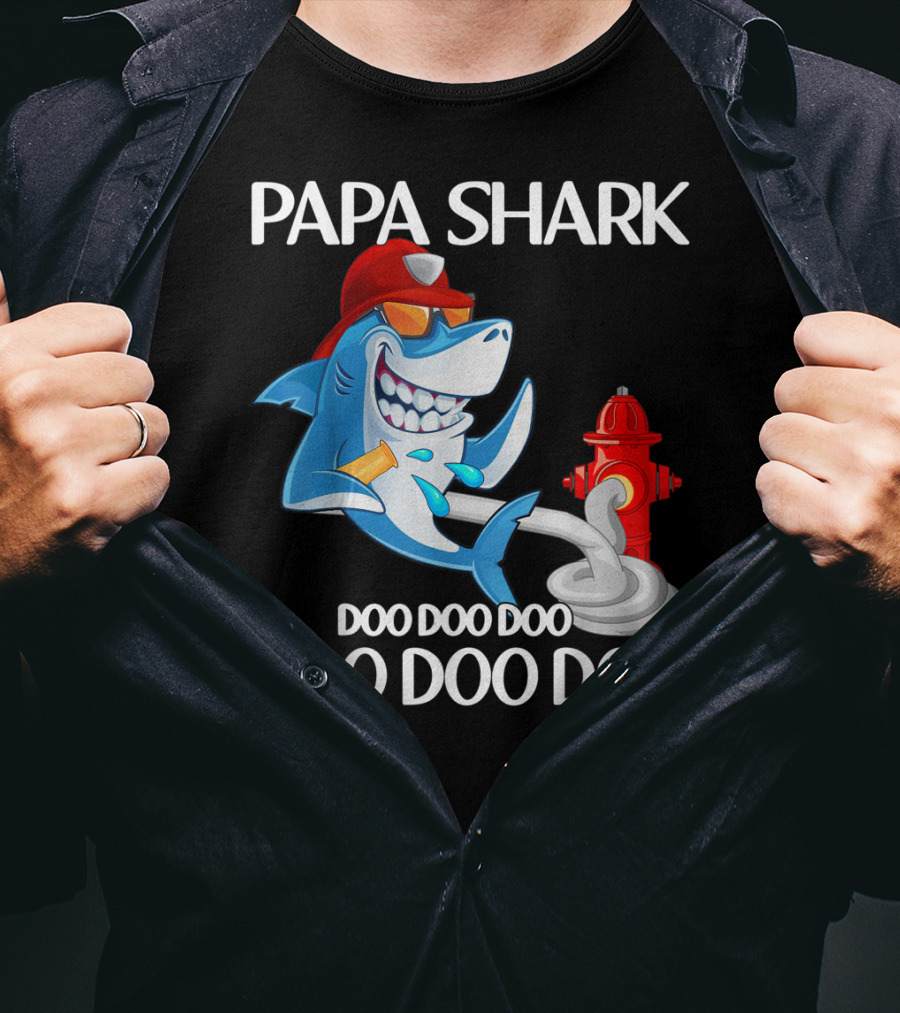 Papa Shark Doo Doo Doo Firefighter Father's Day Fun T-Shirt