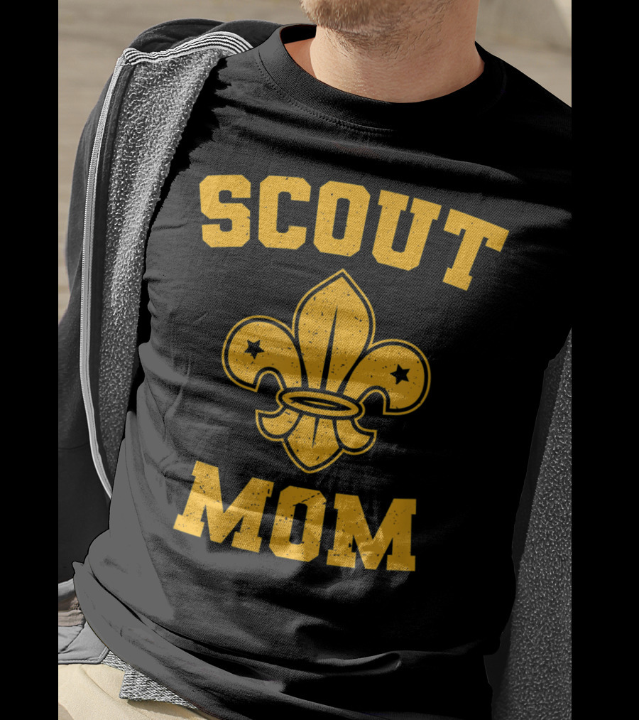 Scout Mom Scout Scouting Member Supporter Fleur-de-Lis T-Shirt