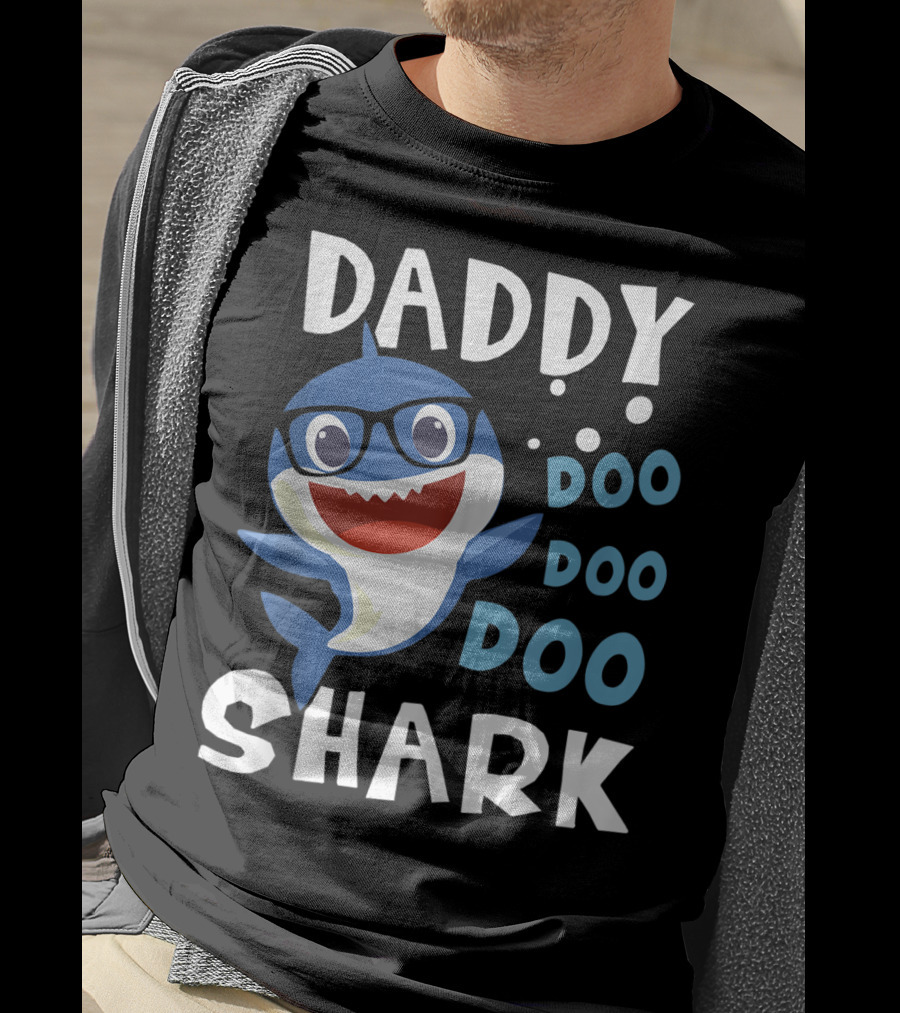 Daddy Shark Doo Doo Doo Funny Baby Mommy T-Shirt