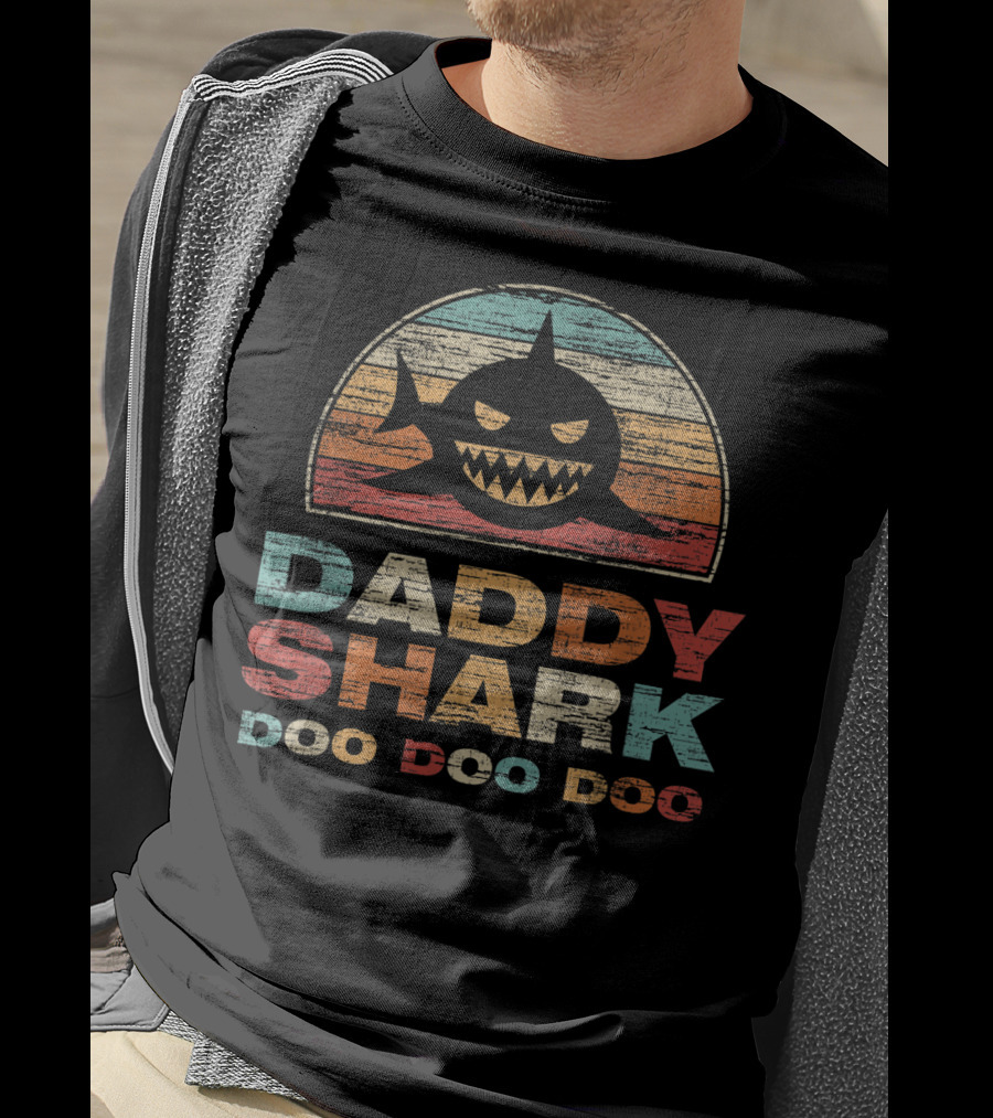 Daddy Shark Doo Doo Doo Retro T-Shirt