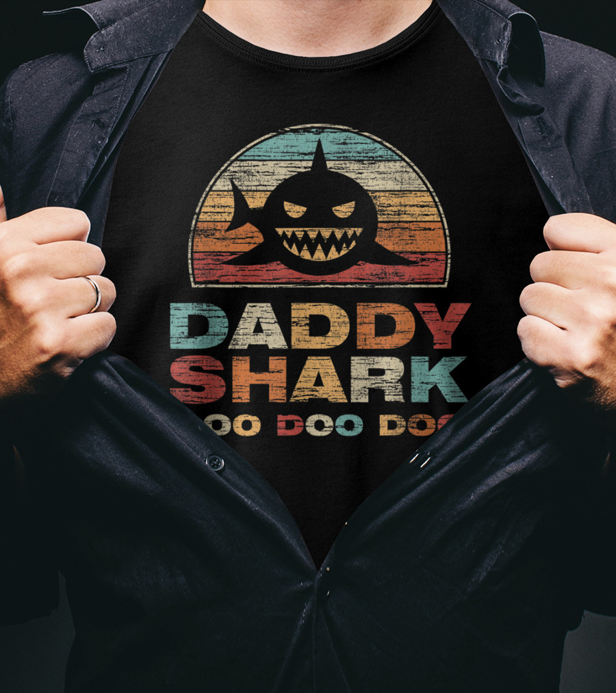 Daddy Shark Doo Doo Doo Retro T-Shirt