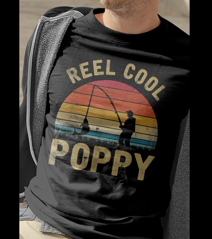 Reel Cool Poppy Vintage Fishing Silhouette Retro Sunset T-Shirt