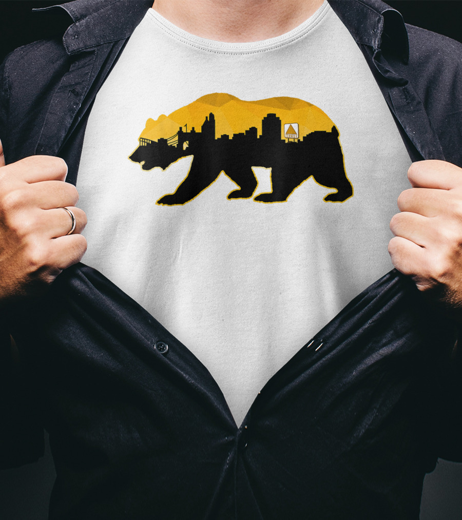 New England Bear Skyline Fear Beware Of Boston T-Shirt