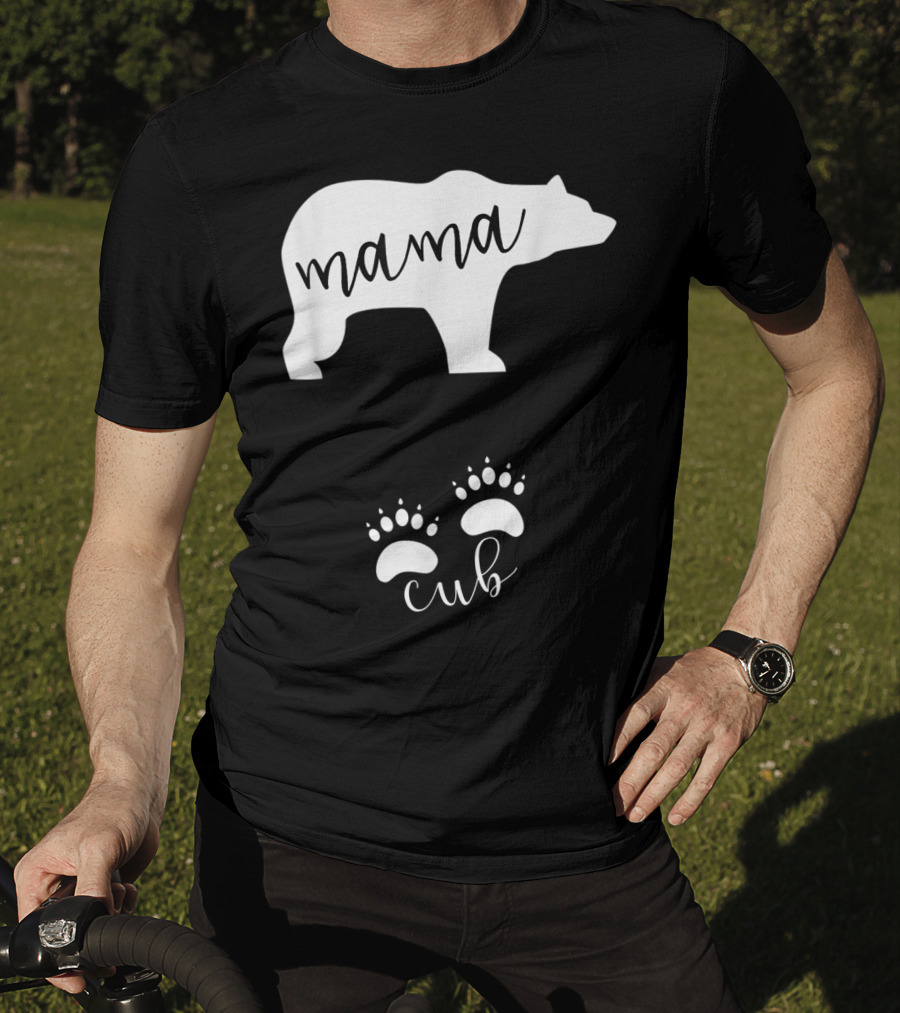 Mama Bear Pregnancy Announcement With Cub Paws T-Shirt