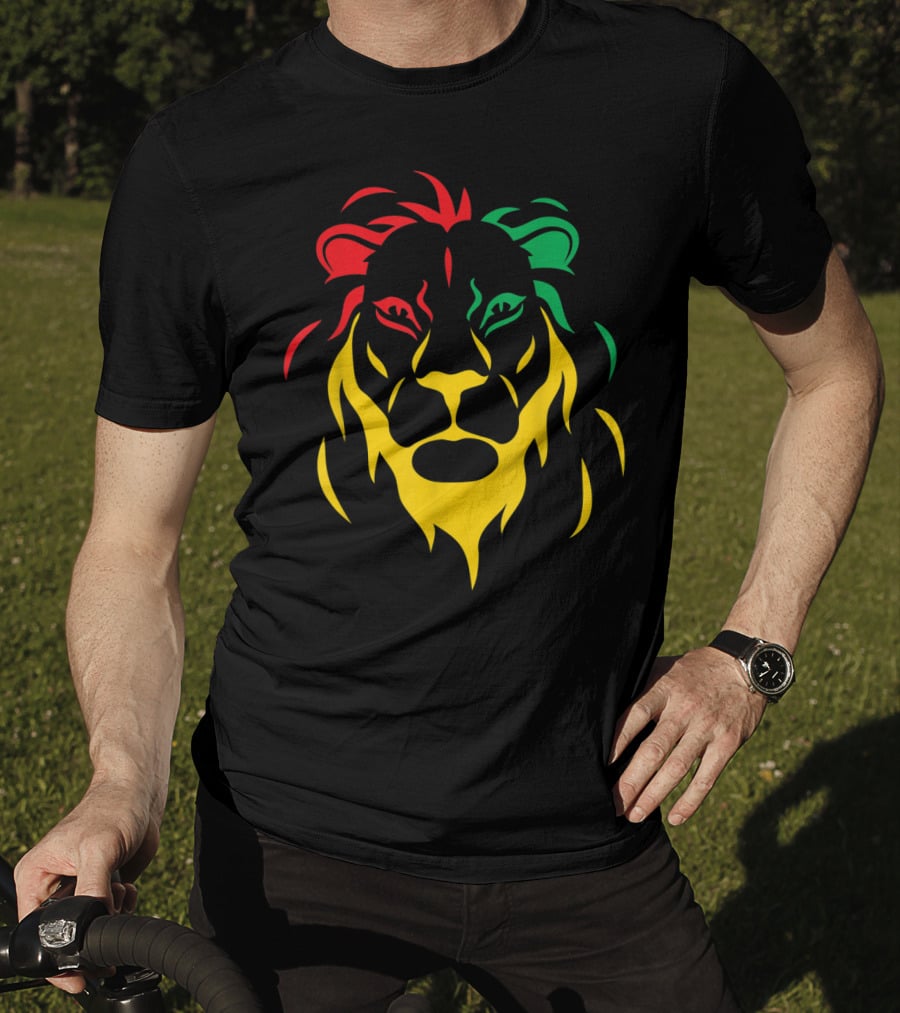 Rastafari Reggae Lion Head In Rasta Colors T-Shirt