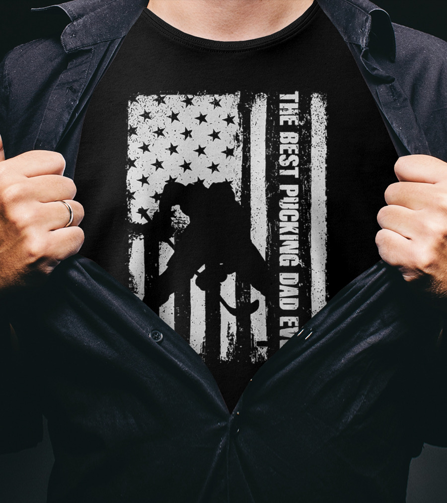 The Best Pucking Dad Ever Flag Hockey Silhouette Stars Stripes T-Shirt