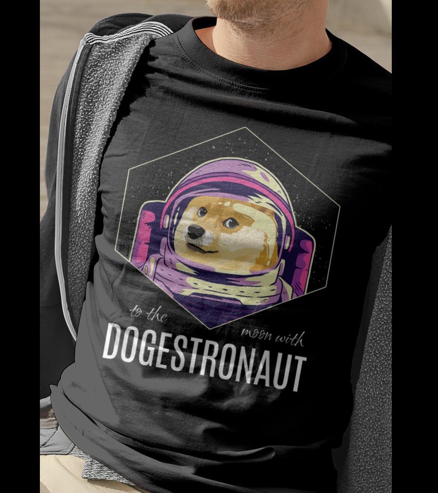 Dogestronaut To The Moon With Dogecoin Crypto T-Shirt