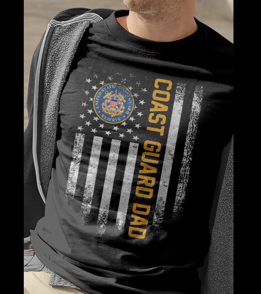 United States Coast Guard Reserve Proud Dad American Flag Vintage USA T-Shirt