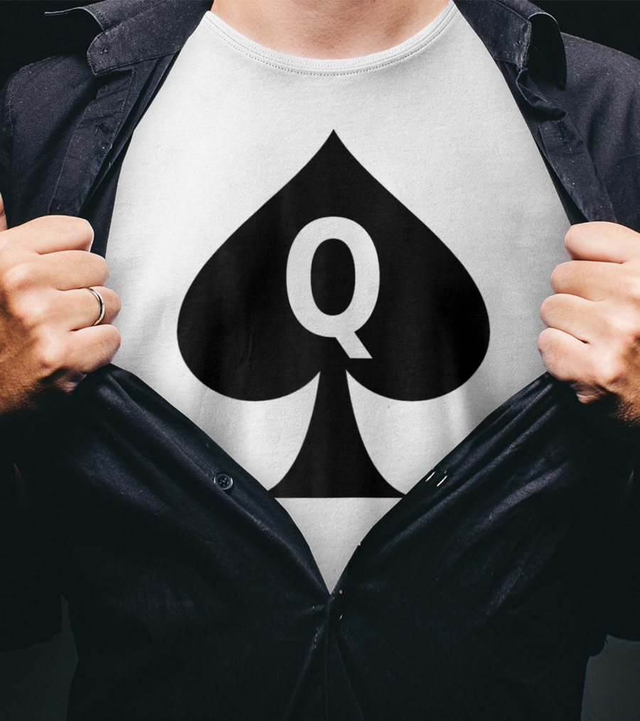 Queen Of Spades Q Symbol Hotwife Clothing T-Shirt