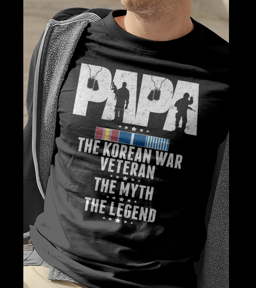 Papa Korean War Veteran Myth Legend With Medals T-Shirt