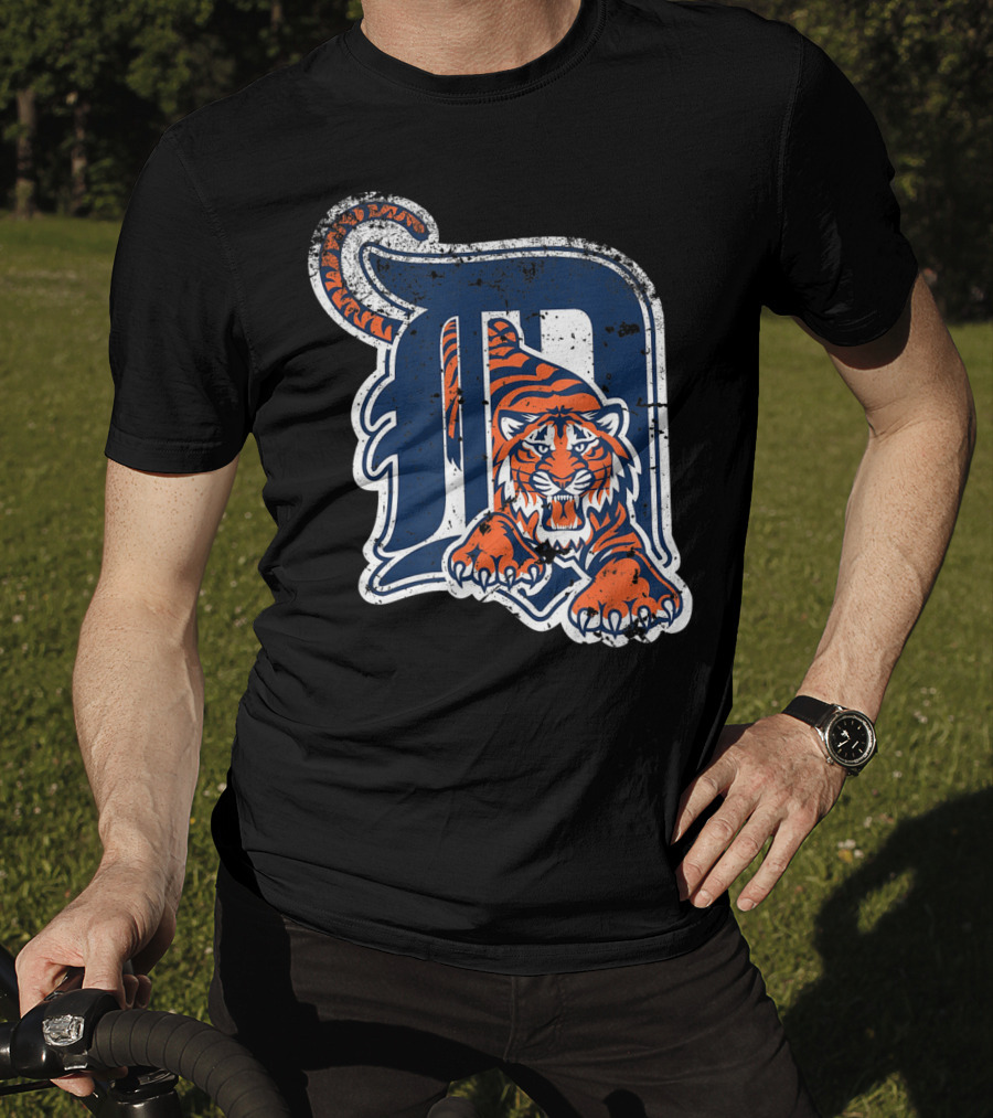 Tiger Mascot Distressed Detroit T-Shirt