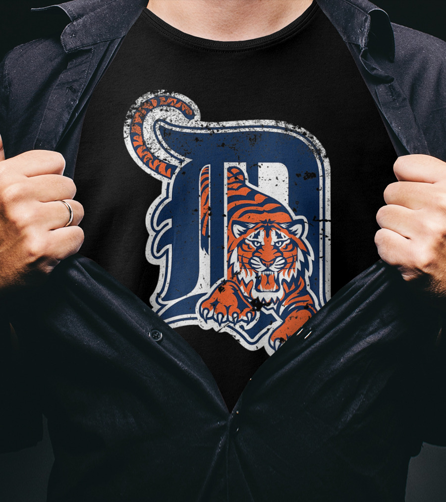 Tiger Mascot Distressed Detroit T-Shirt