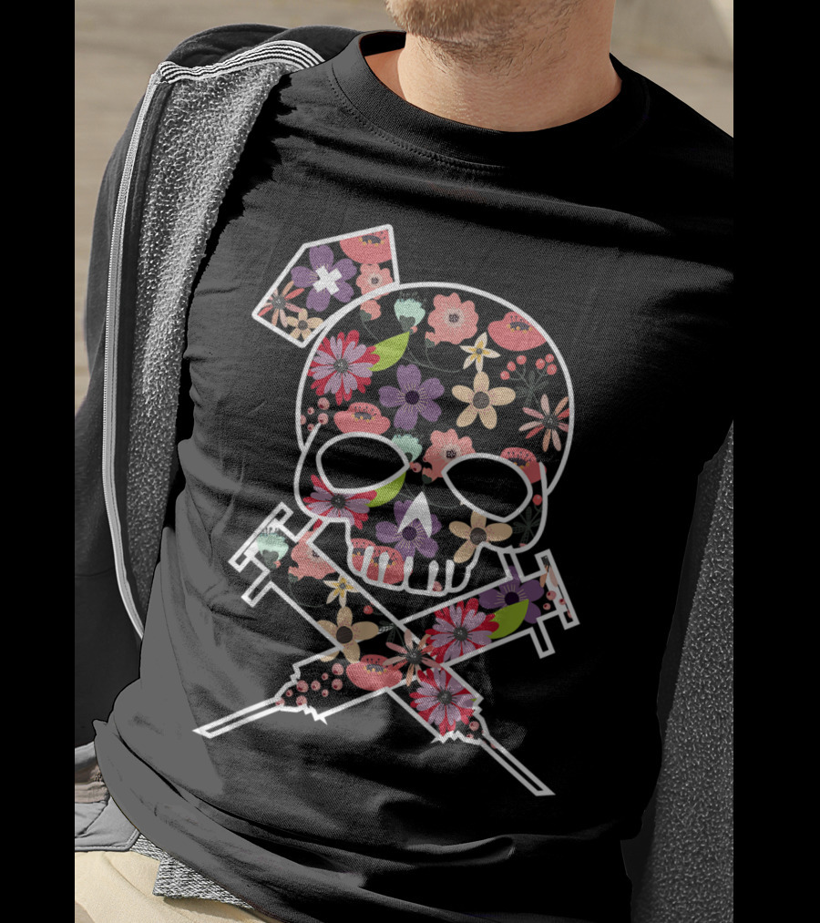 I'll Stab You Nurse Skull Medical Flowers T-Shirt