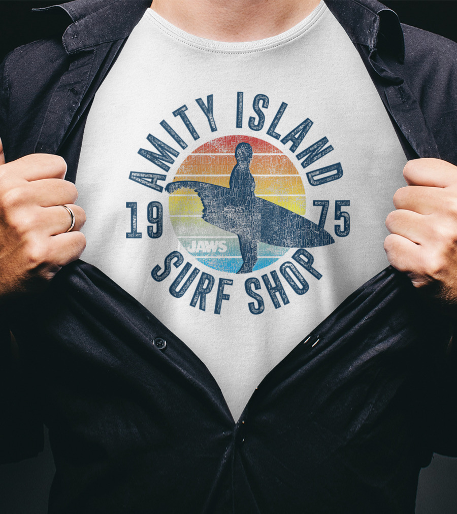 Jaws Amity Island 1975 Surf Shop Retro T-Shirt