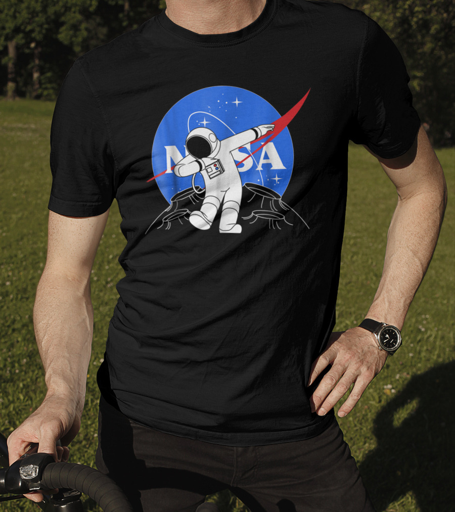 NASA Astronaut Dab On The Moon Iconic Logo Parody Spacewalk Scene T-Shirt