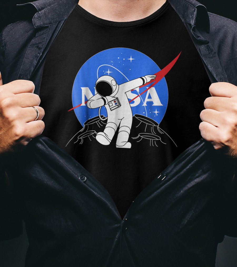 NASA Astronaut Dab On The Moon Iconic Logo Parody Spacewalk Scene T-Shirt