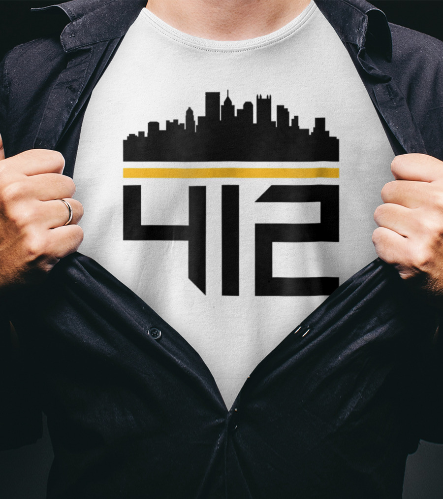 Pittsburgh Skyline 412 Steel City Black And Gold T-Shirt
