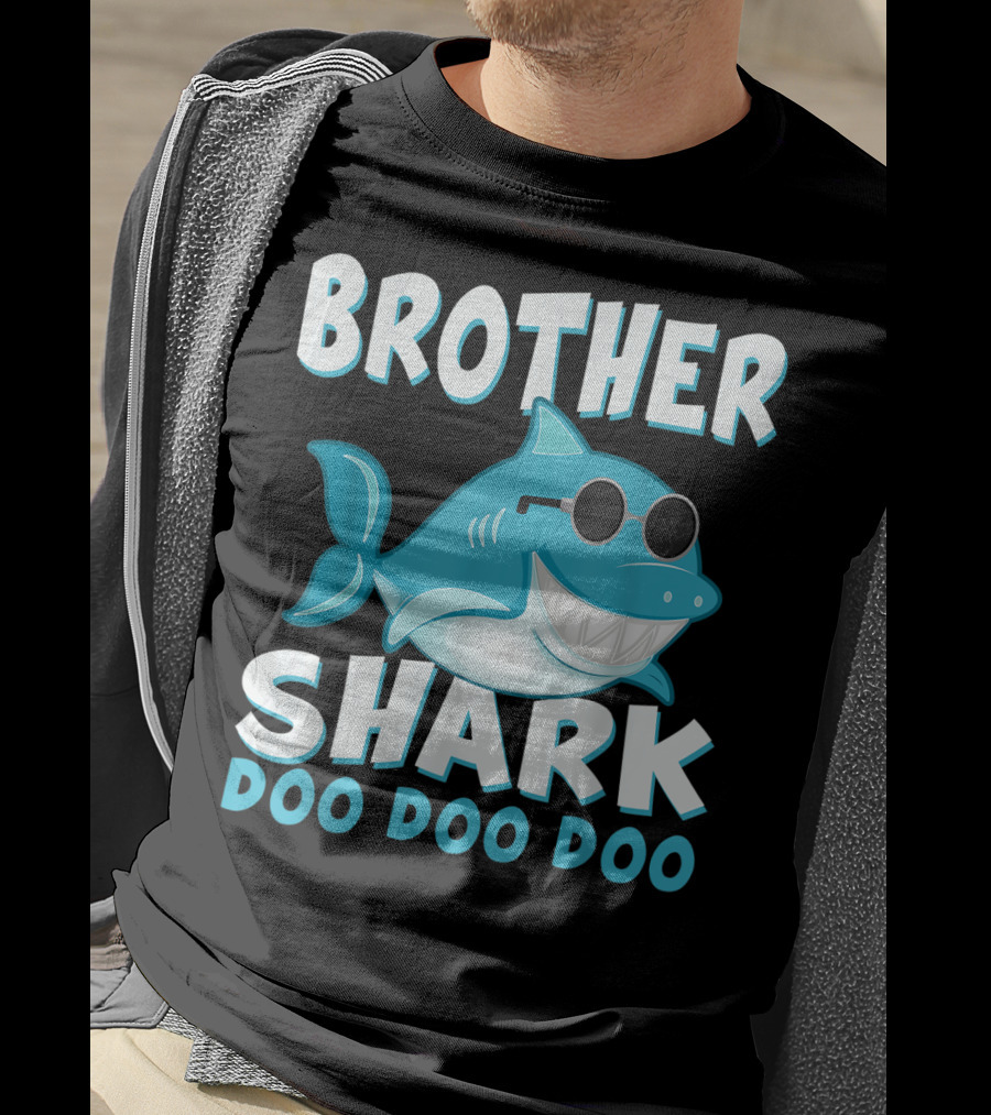 Brother Shark Doo Doo Doo Retro Vintage Father's Day T-Shirt
