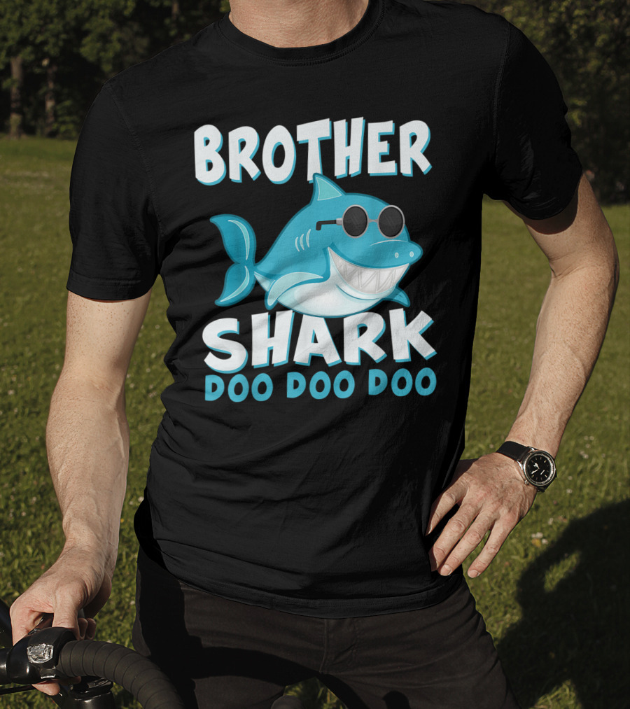 Brother Shark Doo Doo Doo Retro Vintage Father's Day T-Shirt