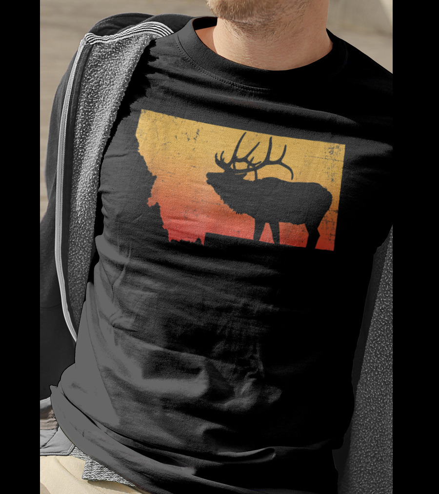Montana Elk Silhouette Vintage Outdoors Sunset Scene T-Shirt