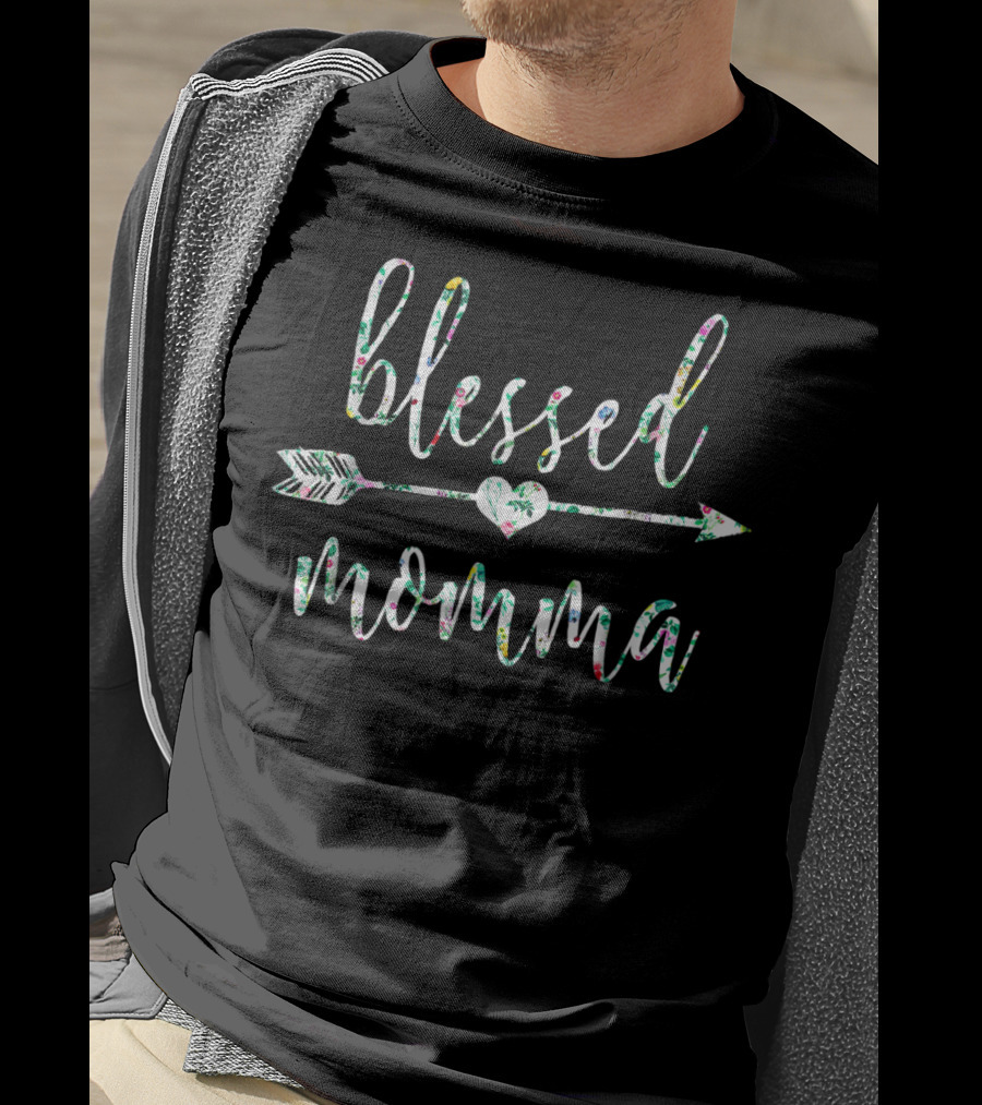 Blessed Momma Hawaii Tropical Flowers Cute Floral Arrow Heart T-Shirt