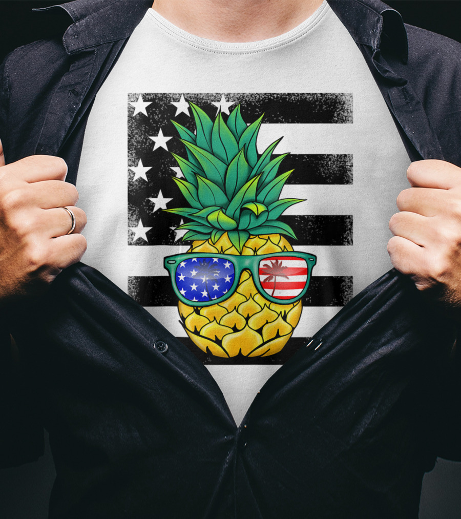 Hawaiian Pineapple With American Flag Sunglasses On Distressed Stars And Stripes Background T-Shirt