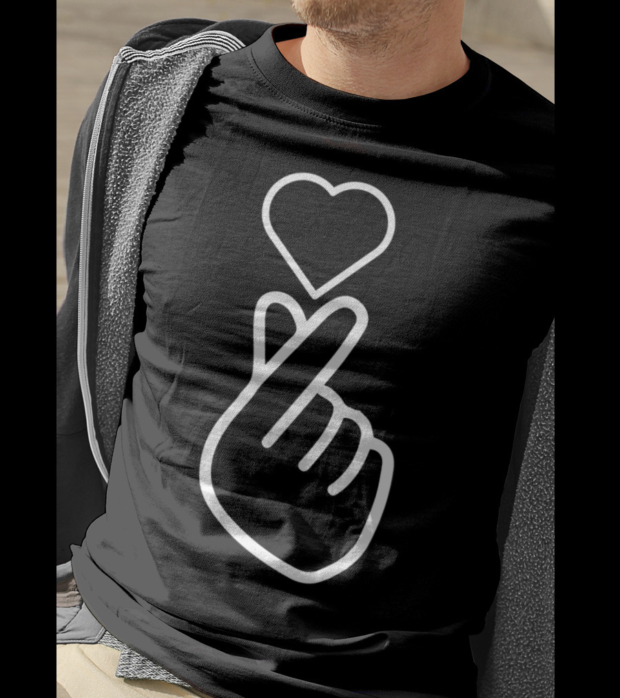 KPOP Korean Music Love Hand Symbol Heart T-Shirt