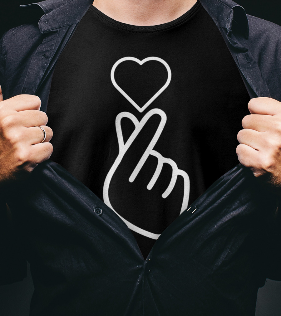 KPOP Korean Music Love Hand Symbol Heart T-Shirt