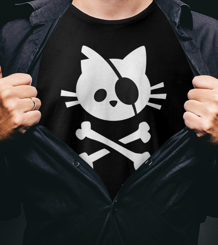 Pirate Cat Skull Crossbones T-Shirt