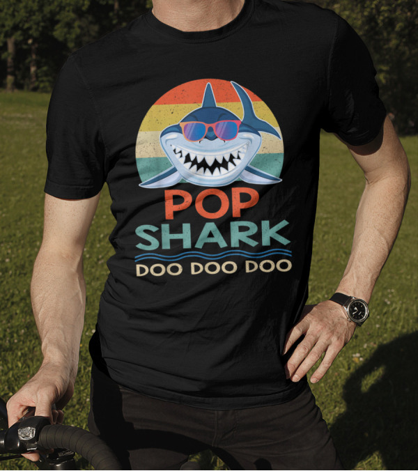 POP SHARK DOO DOO DOO VINTAGE MATCHING FAM SUNSET STYLE RETRO SUNGLASSES T-Shirt