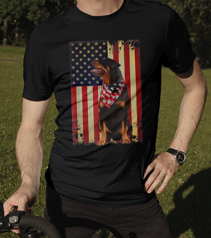 Rottweiler Smile American Flag Patriotic Independence T-Shirt