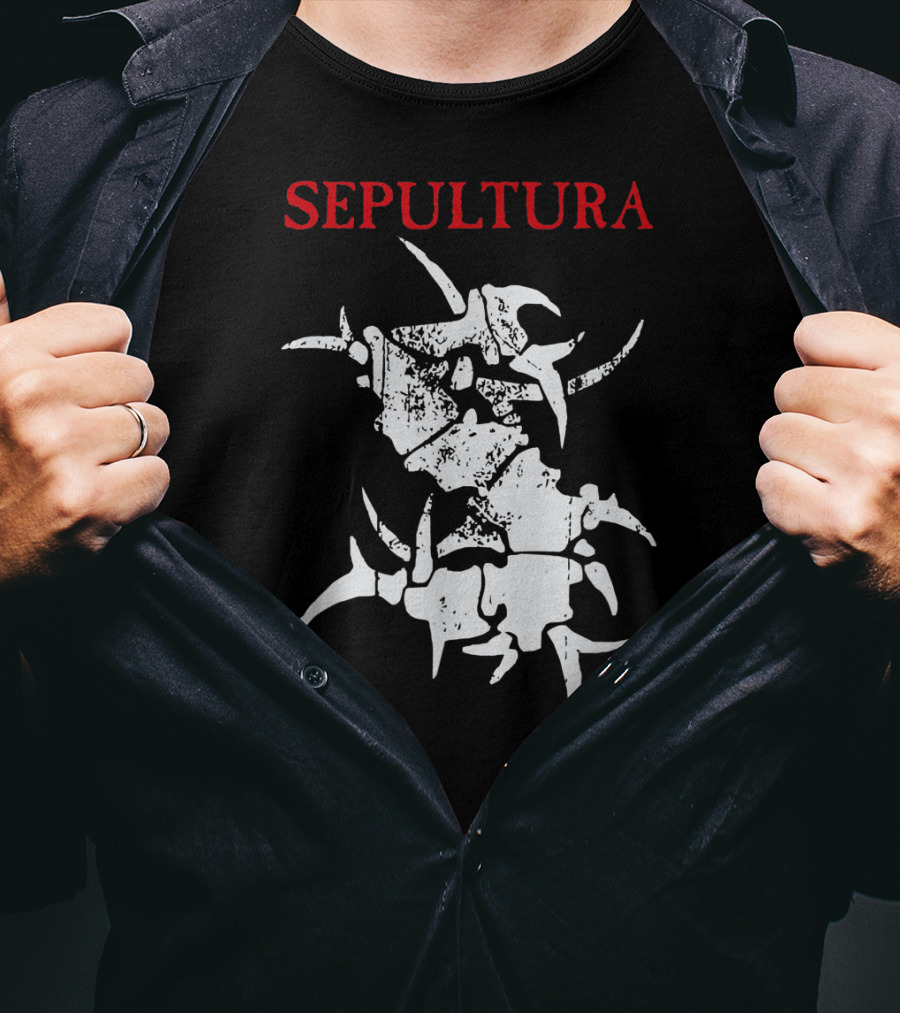 Sepultura Spiked Spine Emblem T-Shirt