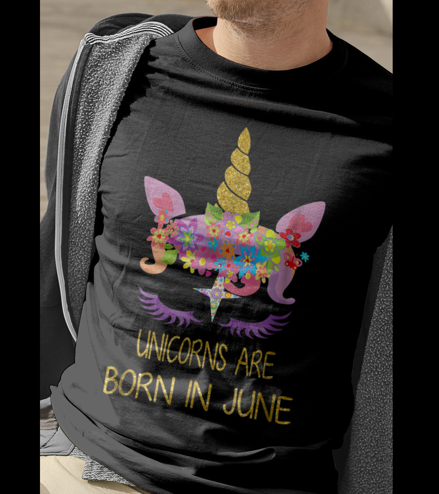 Unicorns Are Born In June Unicorn Girls Birthday T-Shirt