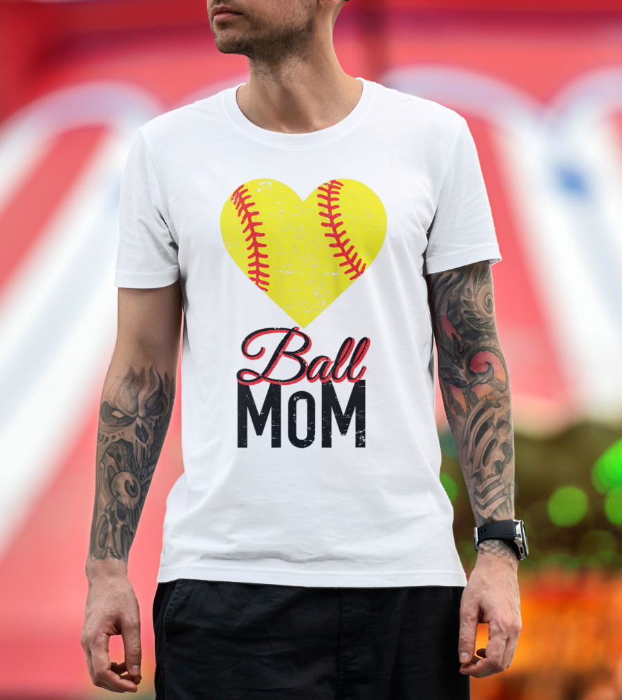 Love Ball Mom Heart Baseball Softball Graph T-Shirt