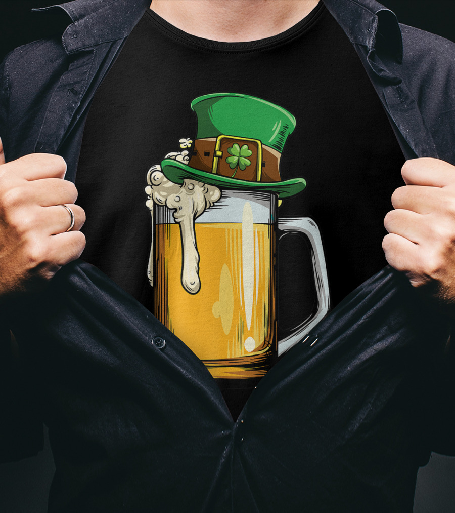 Leprechaun Hat Overflowing Beer Mug With Shamrock Foam T-Shirt