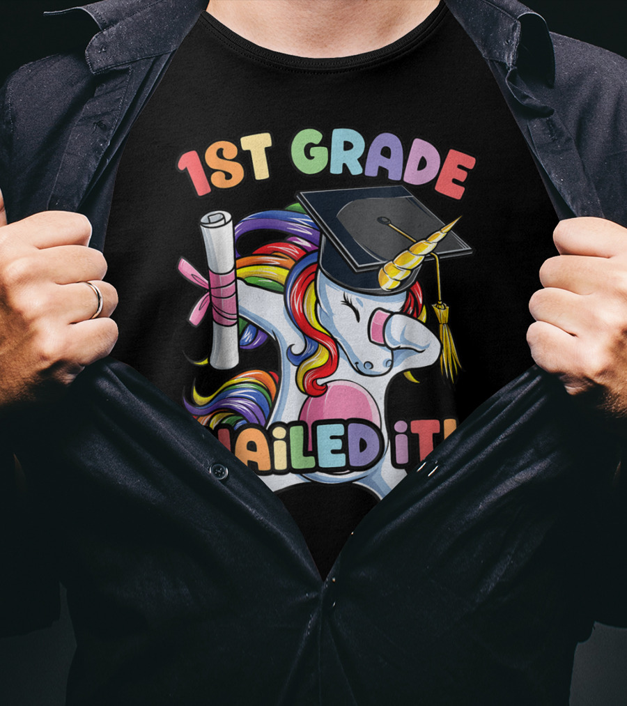 1st Grade Nailed It Dabbing Unicorn Graduation Girls T-Shirt