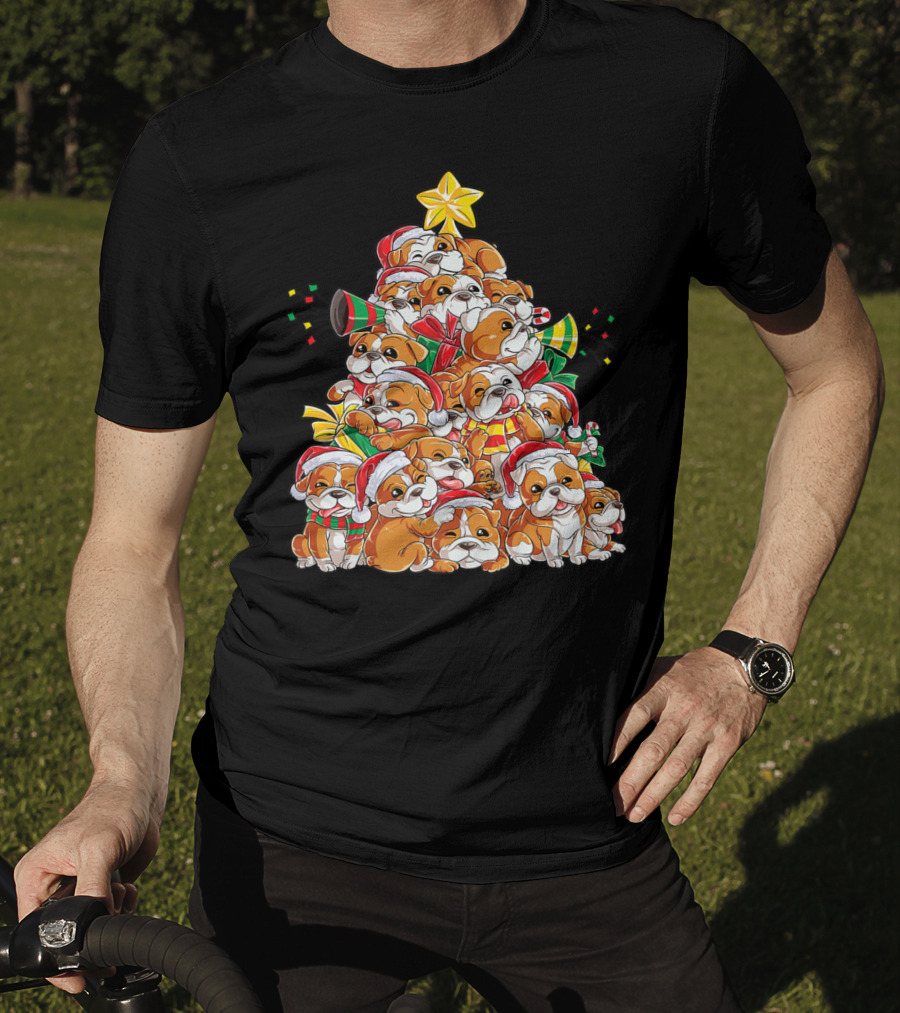 English Bulldog Xmas Tree Boys With Santa Hats And Christmas Cheer T-Shirt