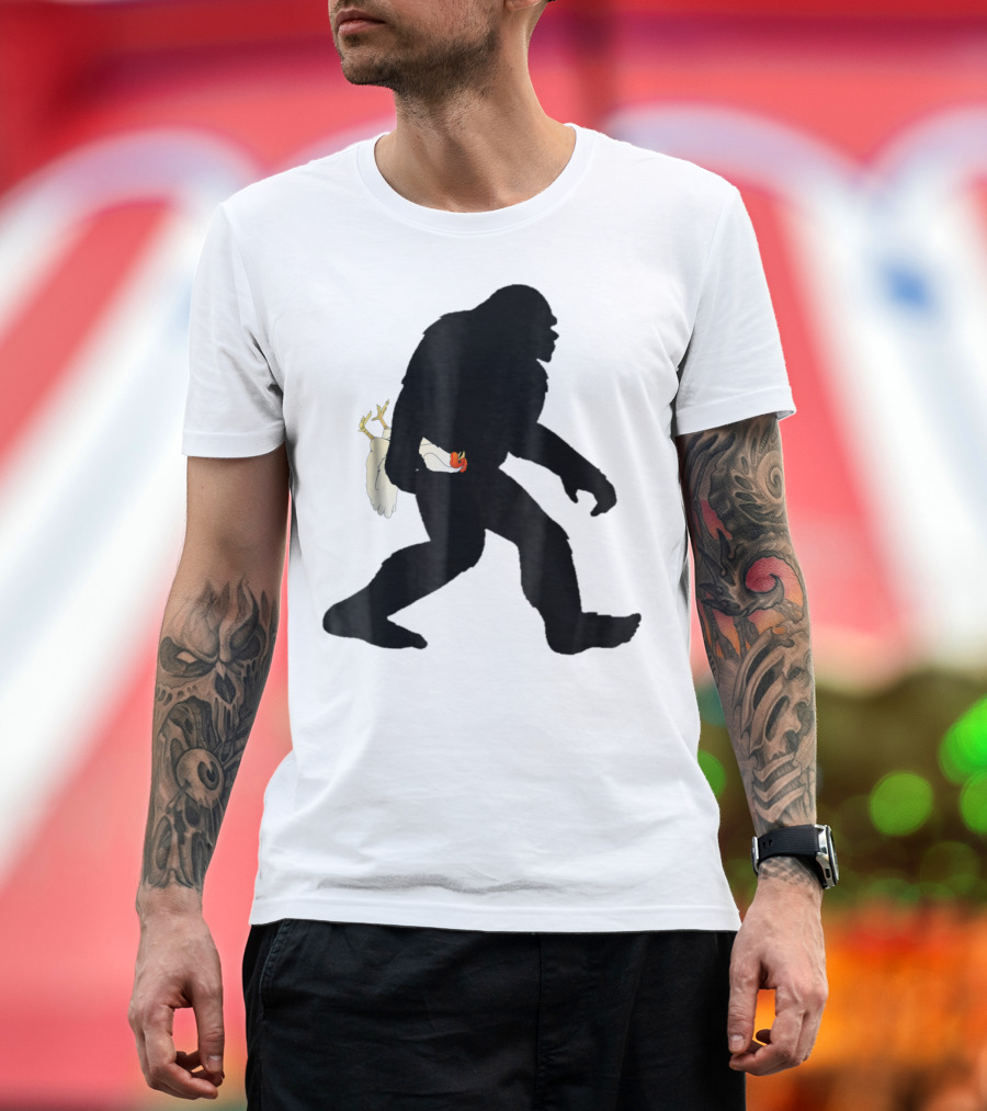 Funny Bigfoot Sasquatch Carrying Chicken Boys T-Shirt