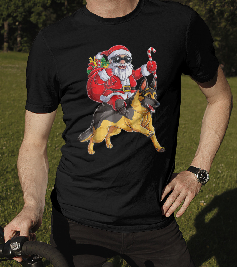 German Shepherd Christmas Santa Claus Riding With Candy Cane Woofmas T8 T-Shirt